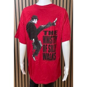 Liquid Blue Men's L Red T-Shirt Cotton Pullover‎ Ministry Of Silly Walks Comfort